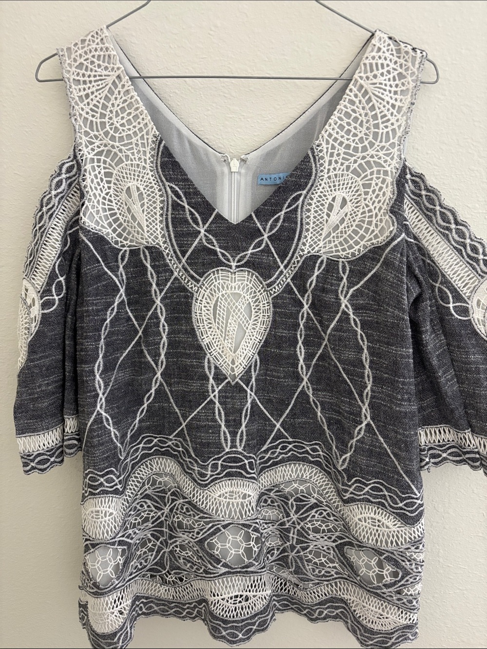 Antonym Gray Knit Cold-Shoulder Top with White Lace Appliqué